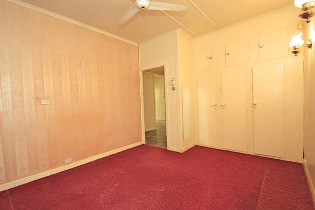 20 Gilmore Street, LEICHHARDT QLD 4305, Leichhardt - Thumbnail 5