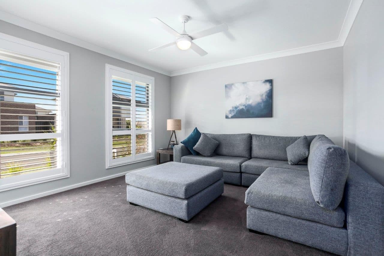 3 Tallawarra Crescent, Haywards Bay - Thumbnail 4