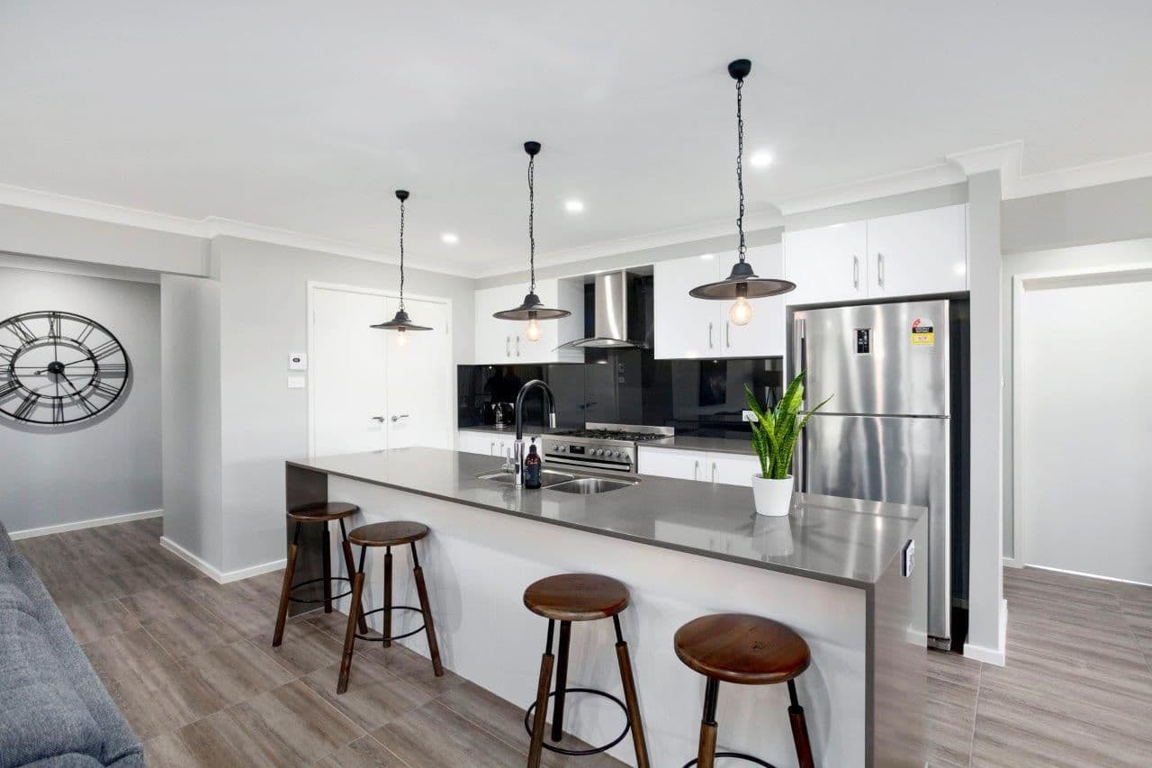 3 Tallawarra Crescent, Haywards Bay - Thumbnail 6