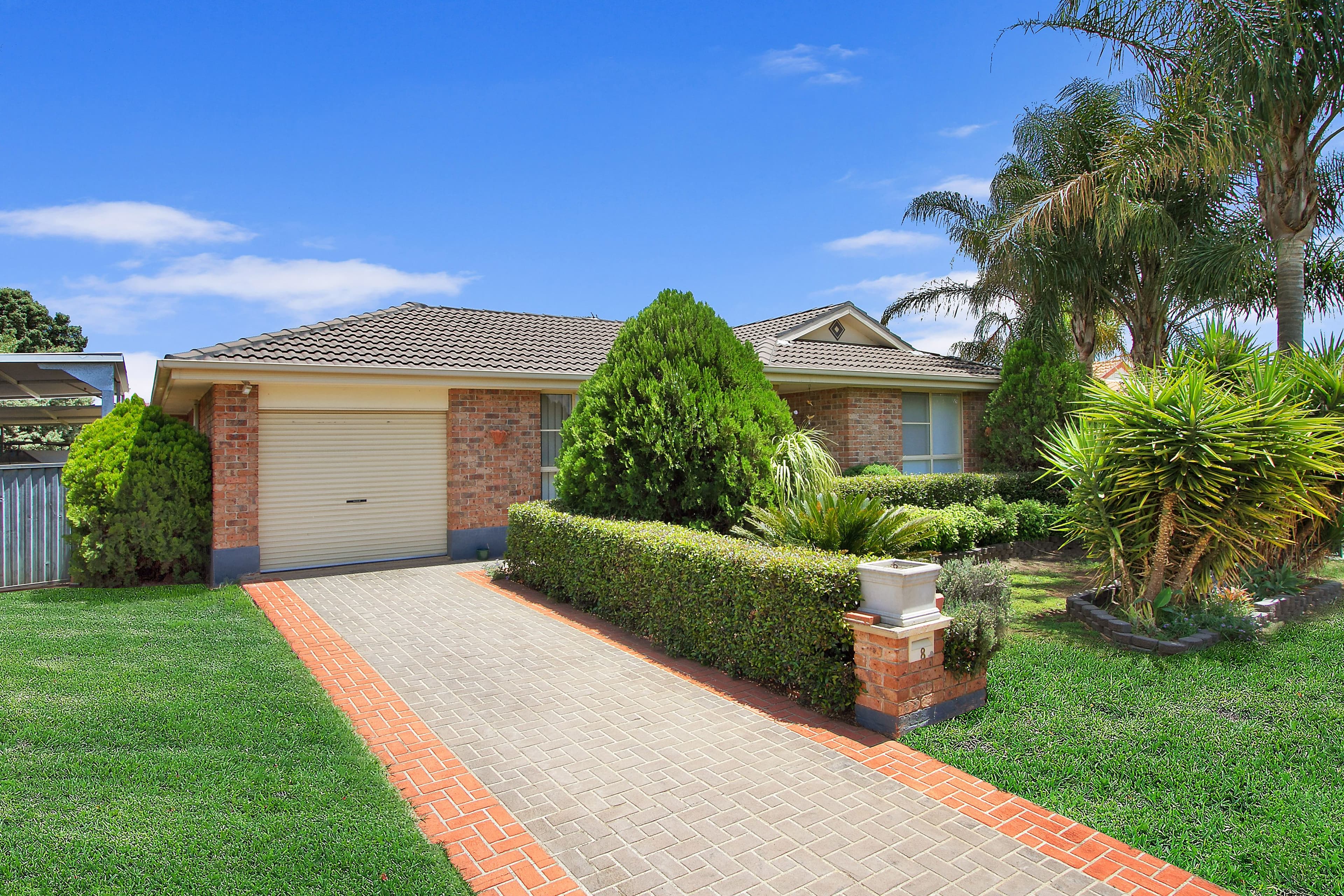 8 Giles Place, Tamworth NSW 2340, Tamworth - Thumbnail 2