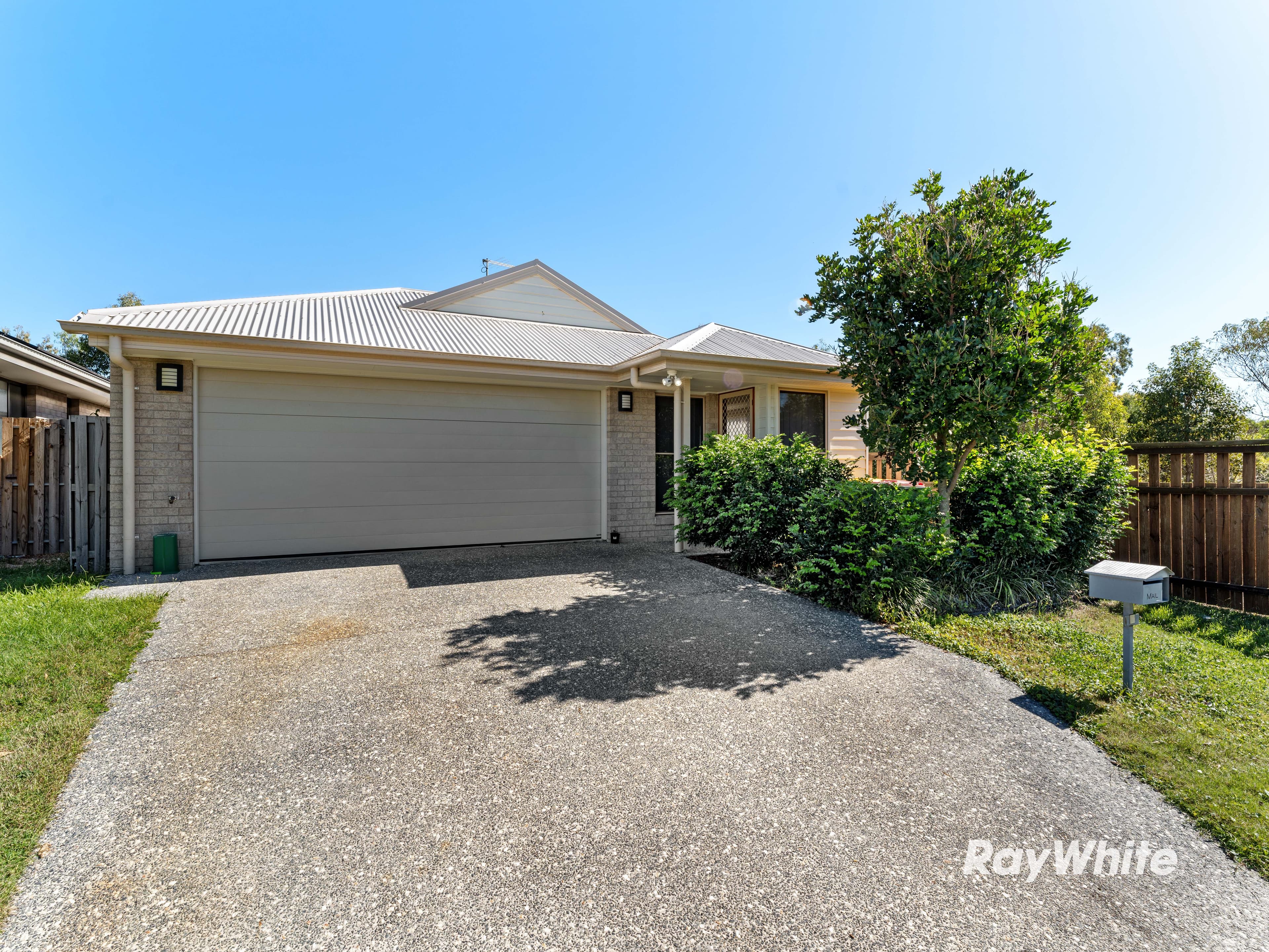 7 Angus Court, Park Ridge QLD 4125, Park Ridge - Image 1
