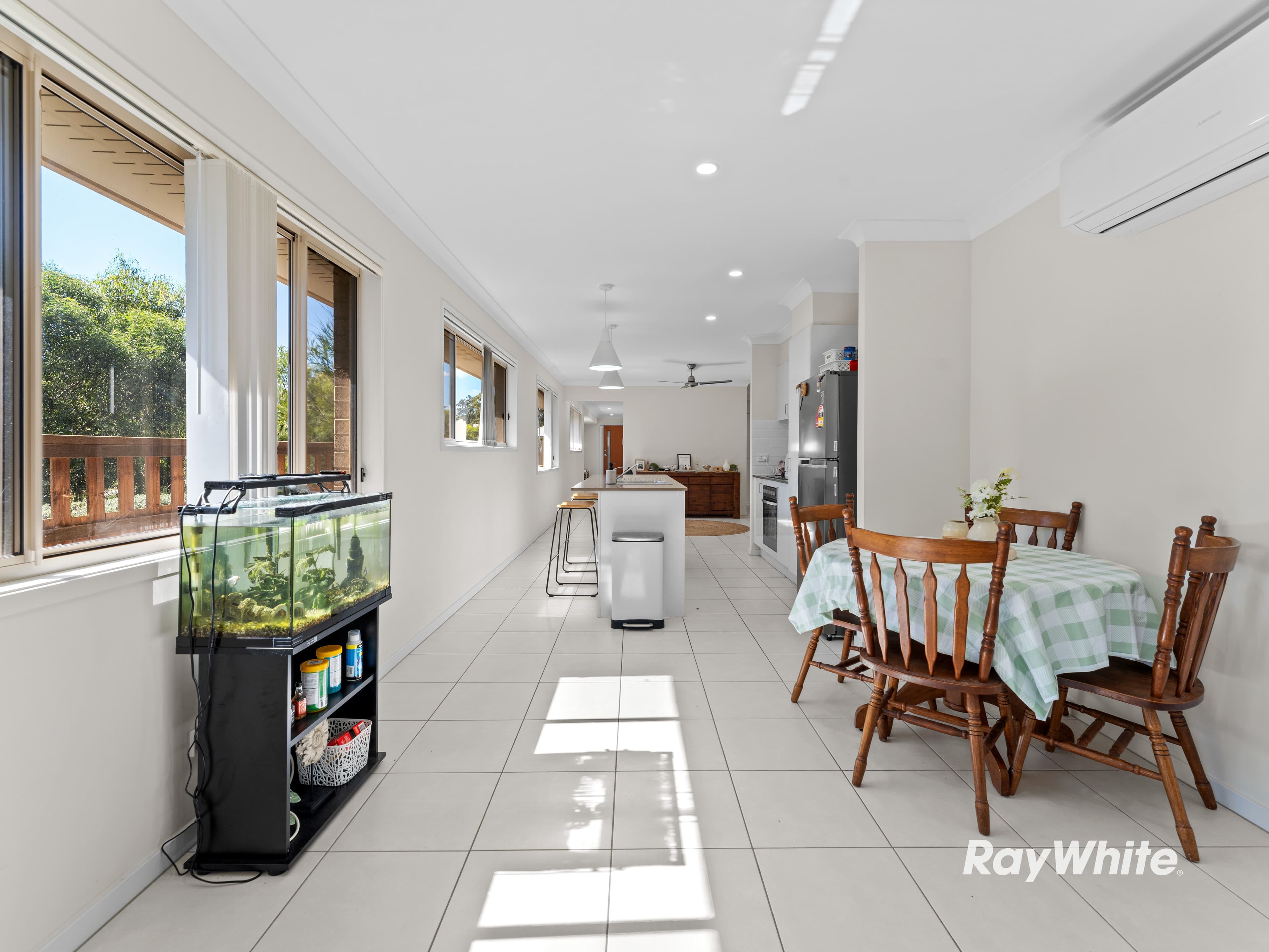 7 Angus Court, Park Ridge QLD 4125, Park Ridge - Thumbnail 4