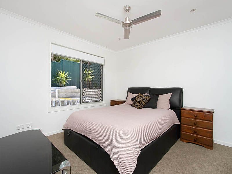 11 Tanah Merah Avenue, TANAH MERAH QLD 4128, Tanah Merah - Thumbnail 5