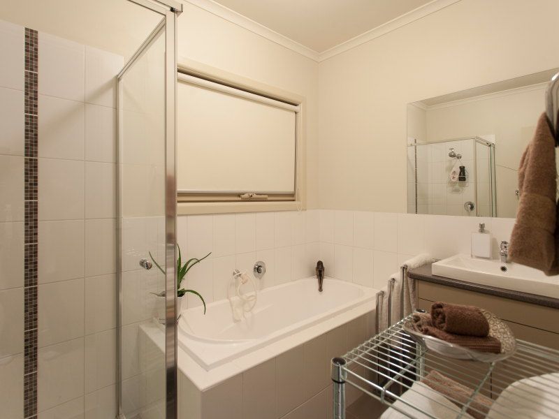 5 Heath Avenue, FRANKSTON VIC 3199, Frankston - Thumbnail 4