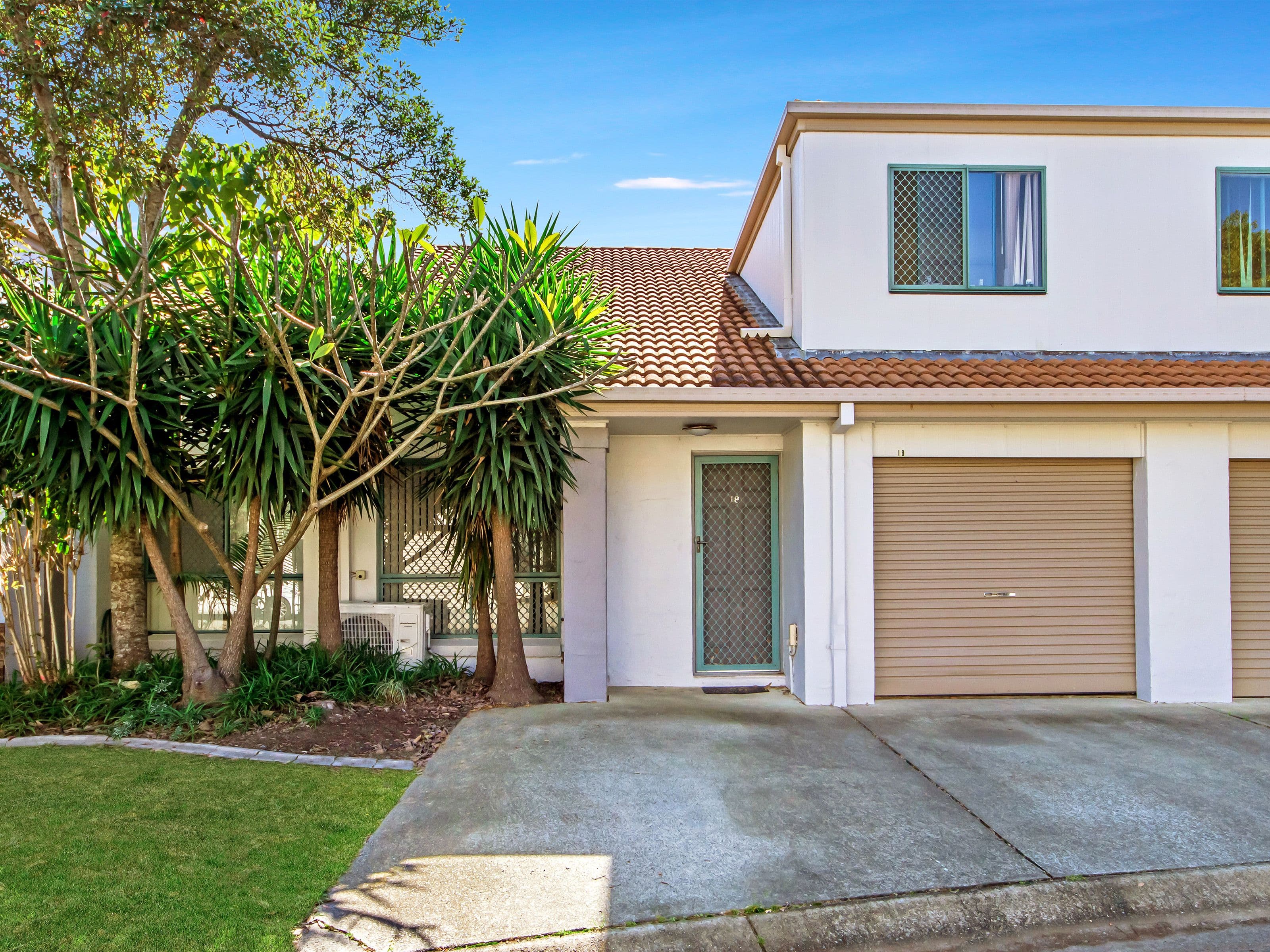 87 Heeb Street, Ashmore QLD 4214, Ashmore - Image 1