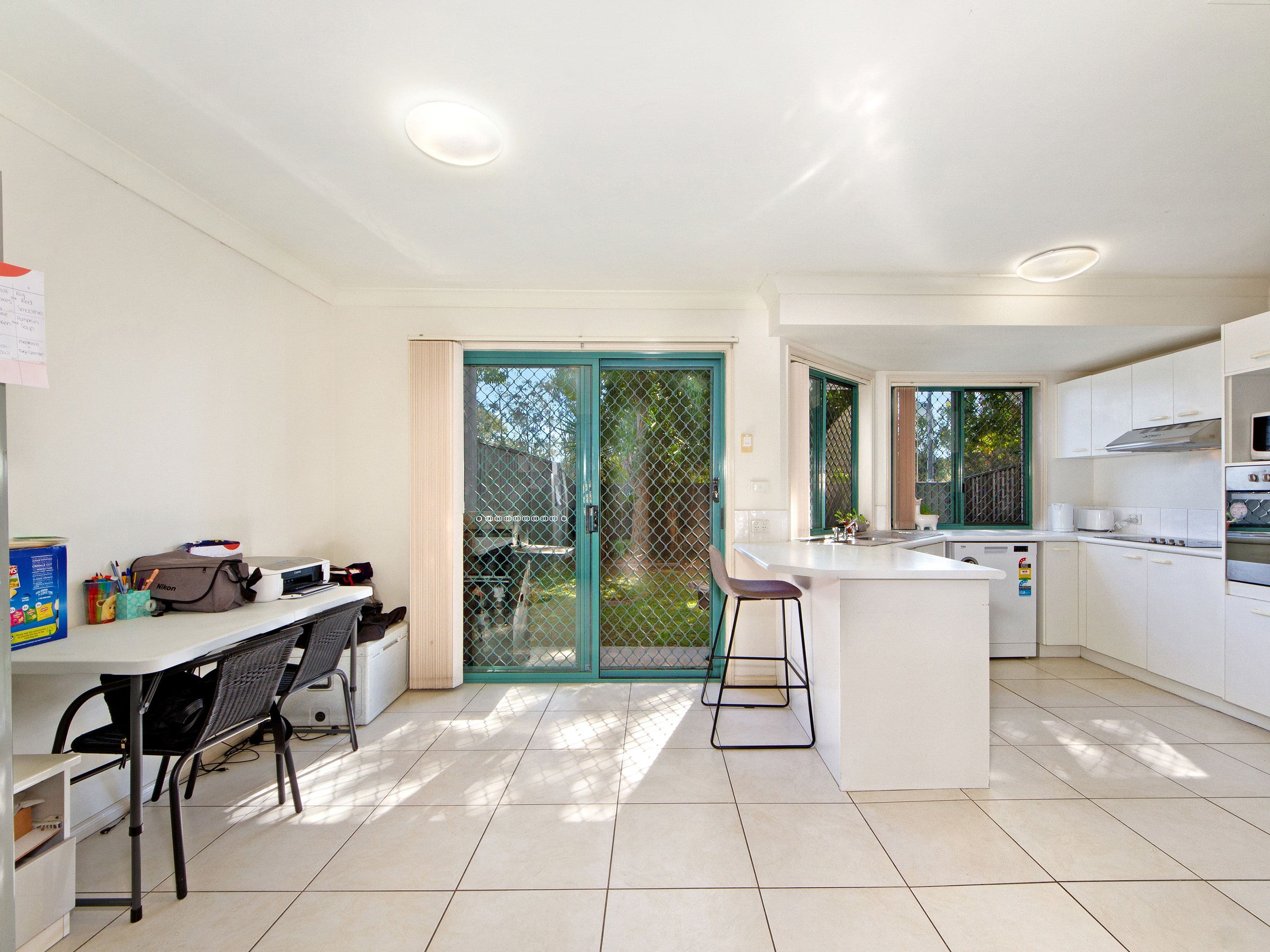 87 Heeb Street, Ashmore QLD 4214, Ashmore - Thumbnail 4