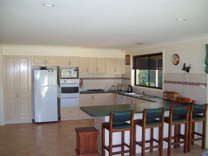 7 Oakmont Avenue, DUBBO NSW 2830, Dubbo - Thumbnail 5