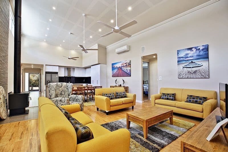 8 Hazelwood Rise, Callala Beach - Thumbnail 4
