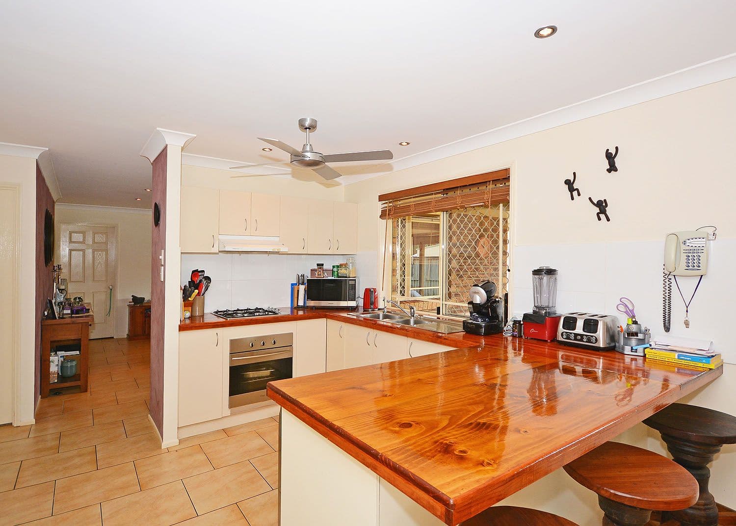 10 Thornbill Drive, Eli Waters QLD 4655, Eli Waters - Thumbnail 5