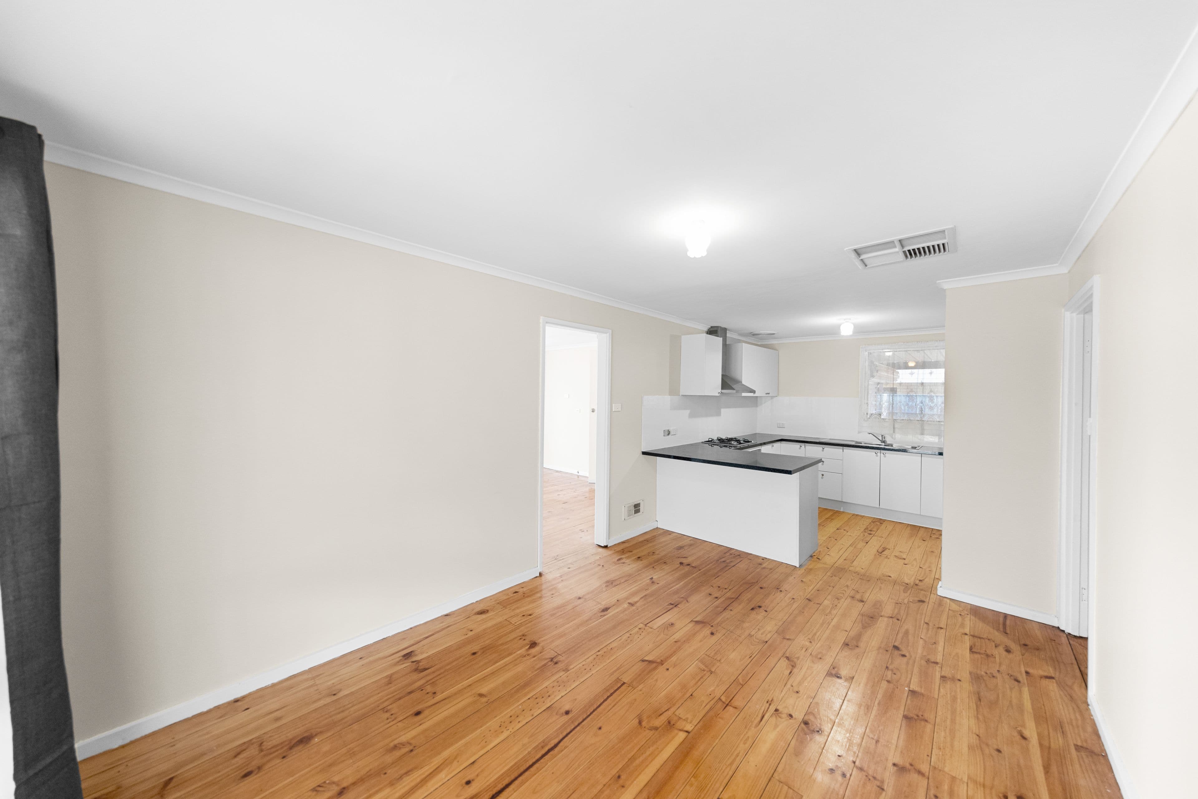 15 Carrama Crescent, Munno Para SA 5115, Munno Para - Thumbnail 3