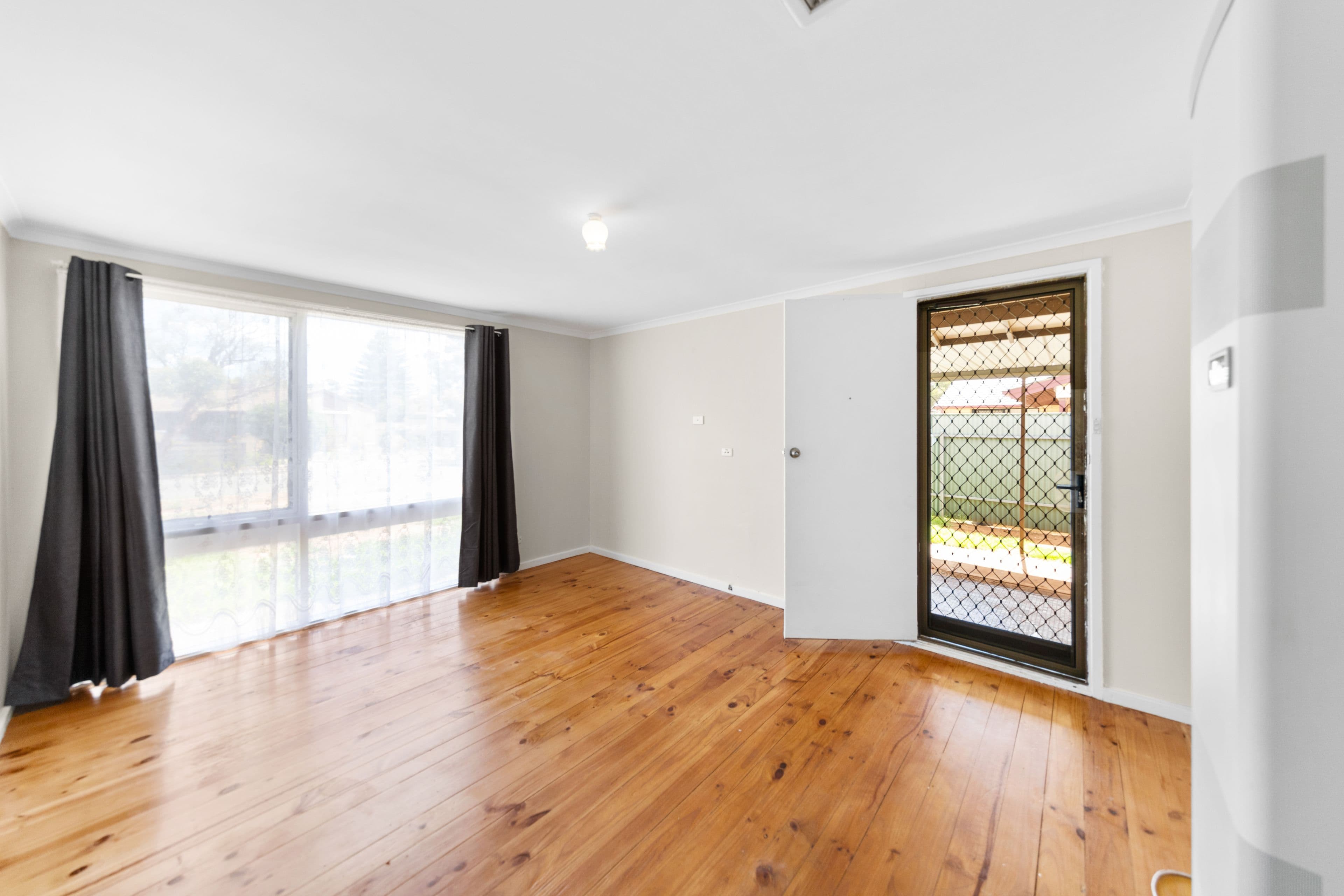 15 Carrama Crescent, Munno Para SA 5115, Munno Para - Thumbnail 4