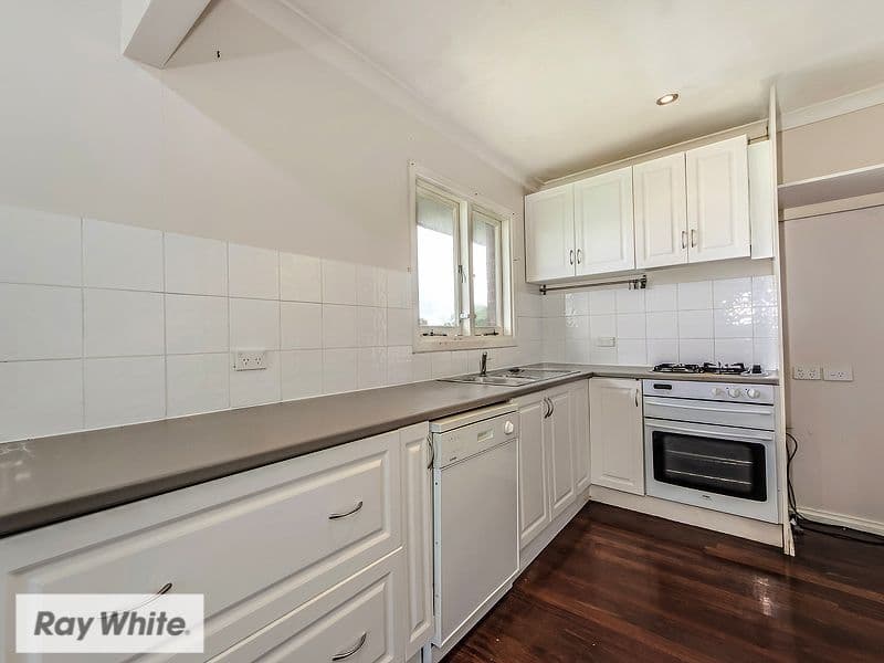 32 Denston Way, Girrawheen WA 6064, Girrawheen - Thumbnail 6