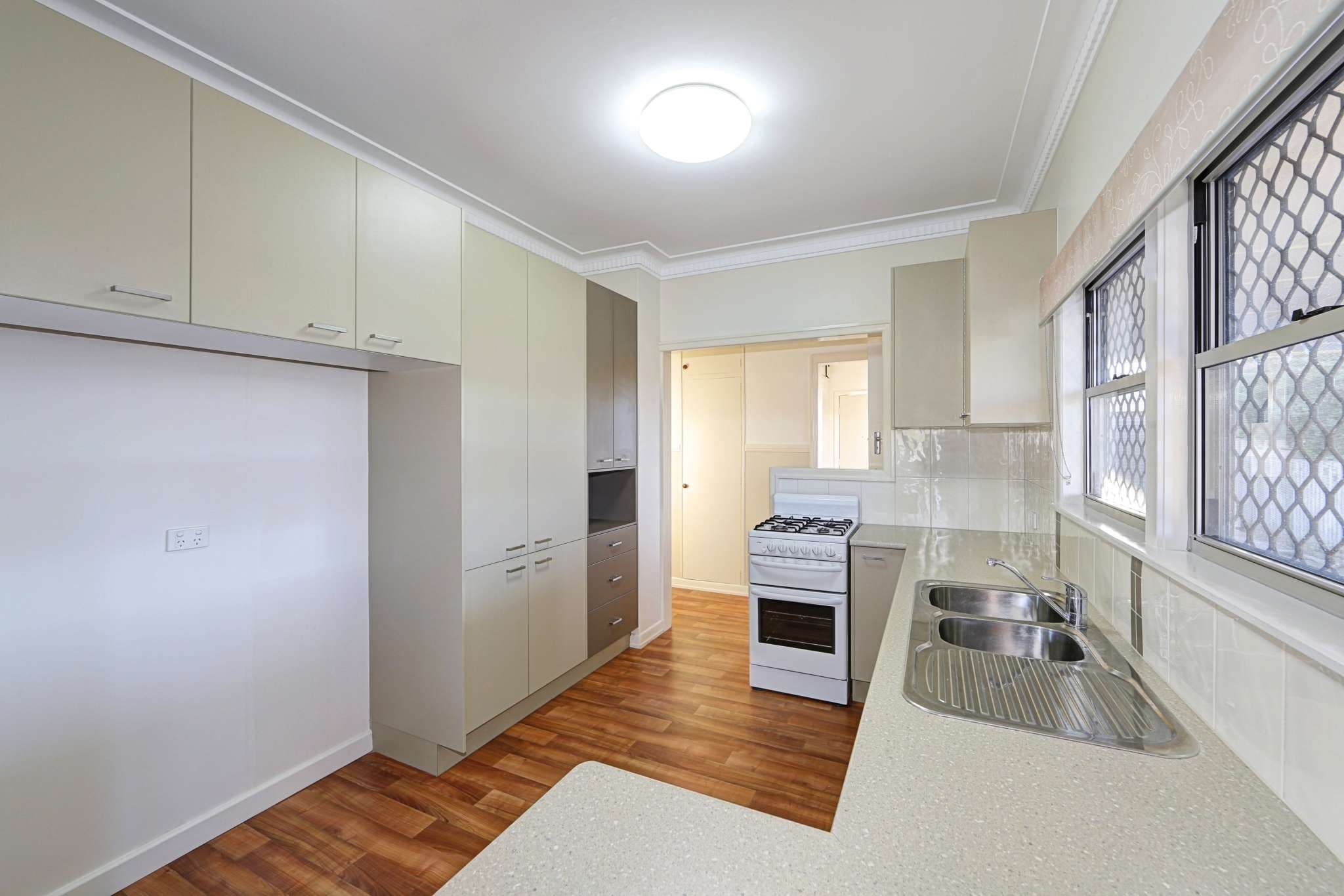 4 McMurtrie Street, Svensson Heights QLD 4670, Svensson Heights - Thumbnail 4