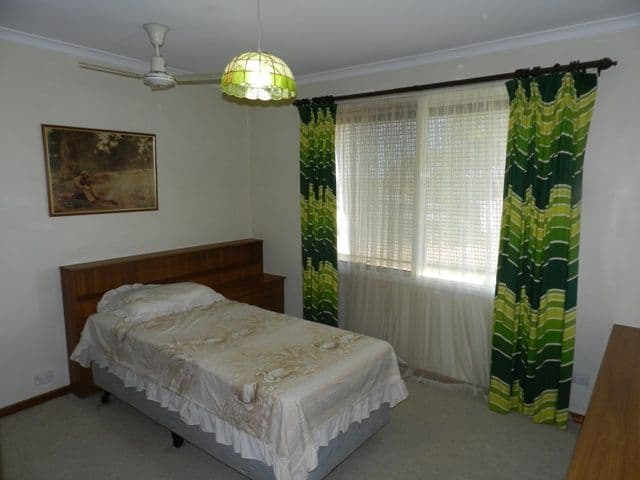 8 Westbrook Avenue, LOXTON SA 5333, Loxton - Thumbnail 8