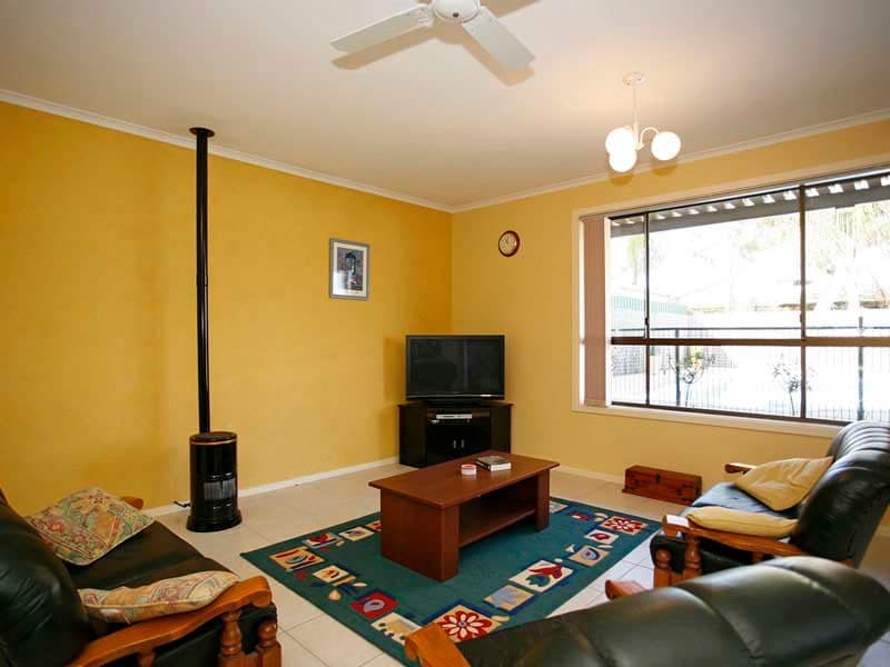 34 Acacia Road, MORPHETT VALE SA 5162, Morphett Vale - Thumbnail 2