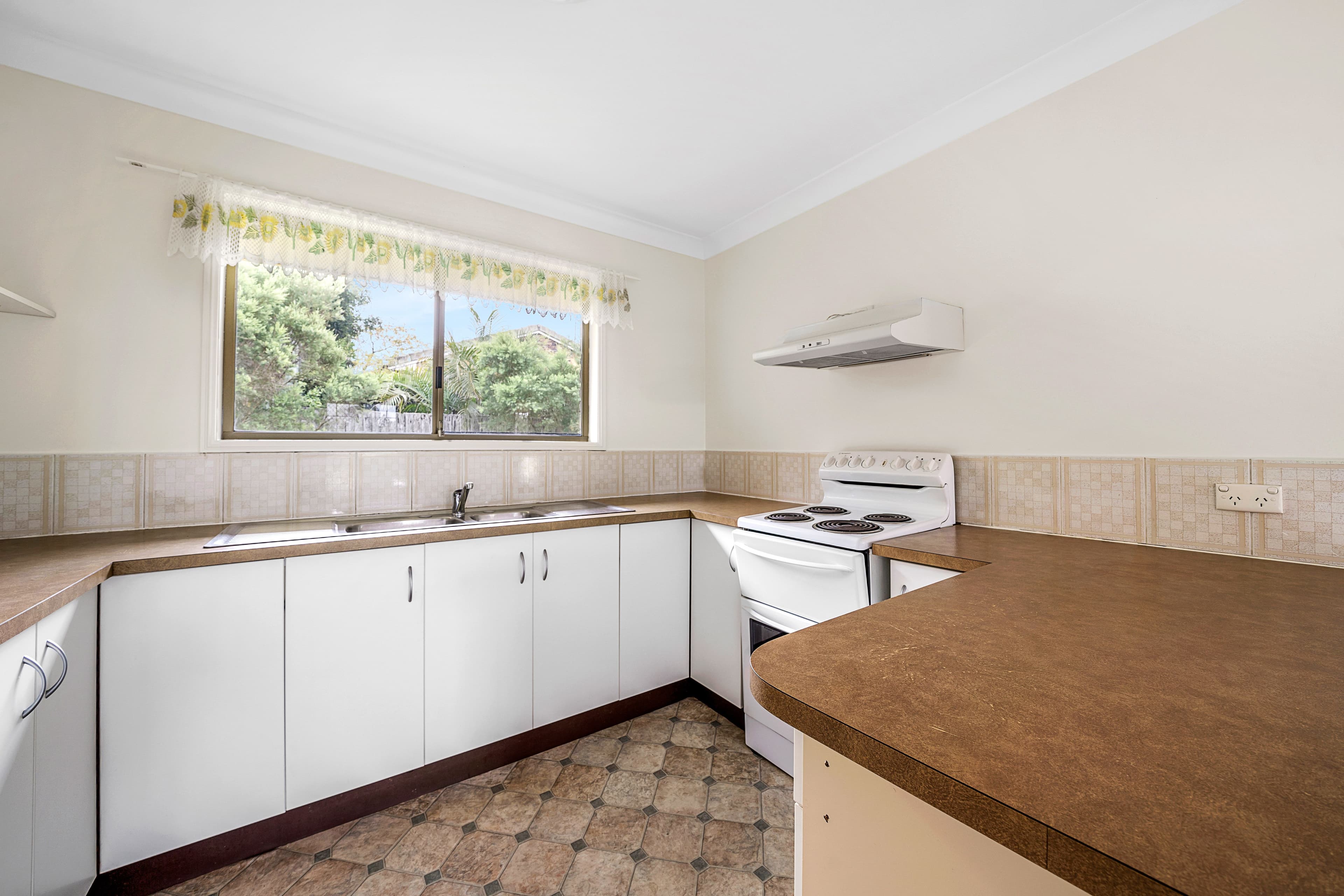 33 Tregana Circuit, Edens Landing QLD 4207, Edens Landing - Thumbnail 4