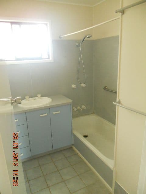 8 Fryar Street, Pittsworth QLD 4356, Pittsworth - Thumbnail 5