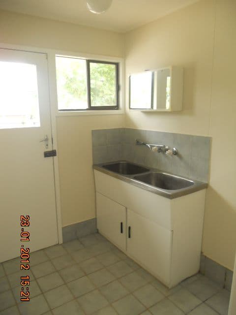8 Fryar Street, Pittsworth QLD 4356, Pittsworth - Thumbnail 6