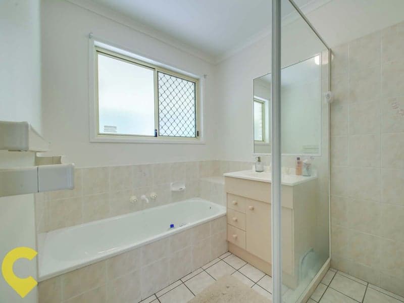 10 Norman Place, Bray Park - Thumbnail 8