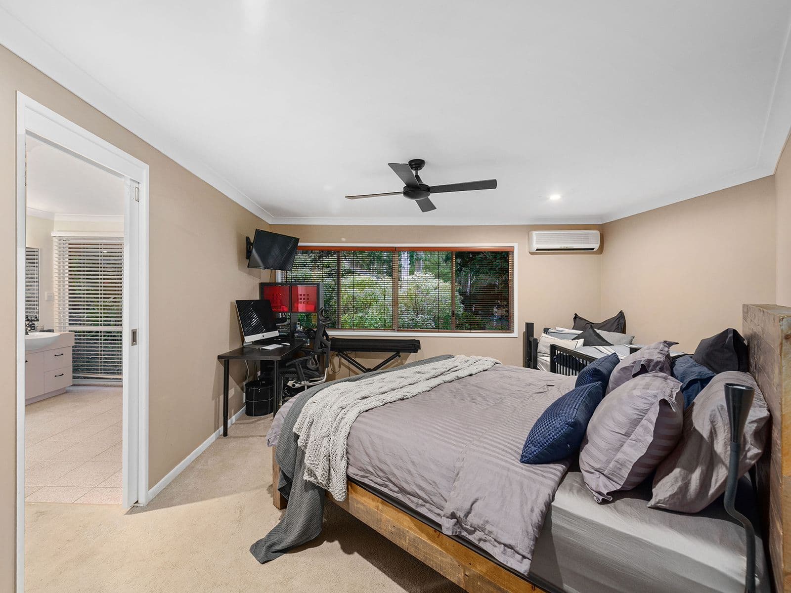 151 Huntingdale Street, Pullenvale QLD 4069, Pullenvale - Thumbnail 7