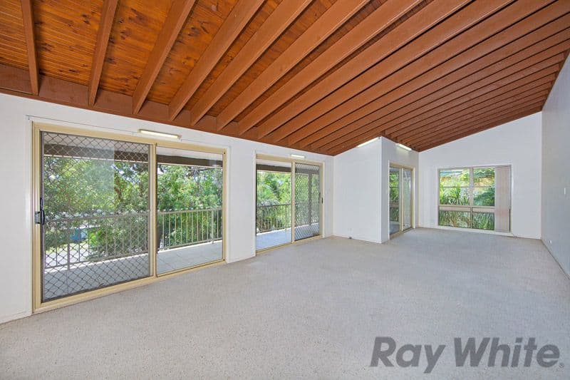 50 Scenic Drive, Budgewoi NSW 2262, Budgewoi - Thumbnail 2