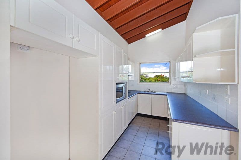 50 Scenic Drive, Budgewoi NSW 2262, Budgewoi - Thumbnail 4