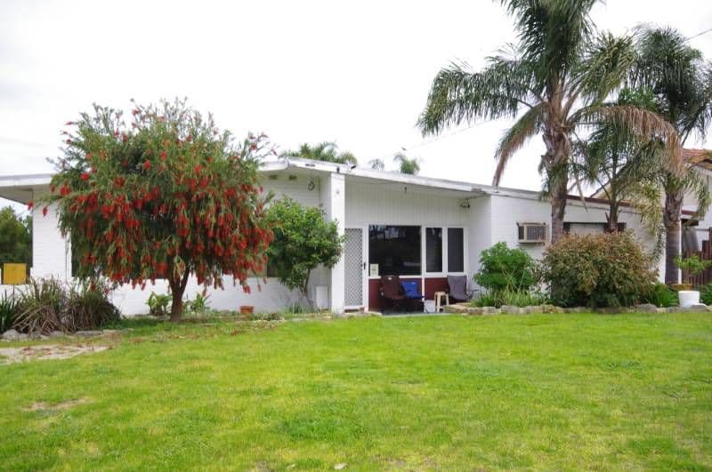 29 Maitland Road, BALGA WA 6061, Balga - Thumbnail 2