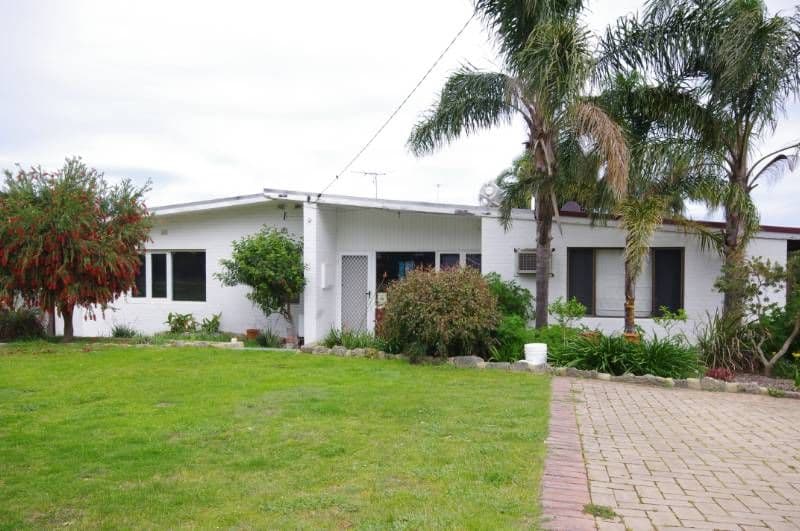 29 Maitland Road, BALGA WA 6061, Balga - Thumbnail 3