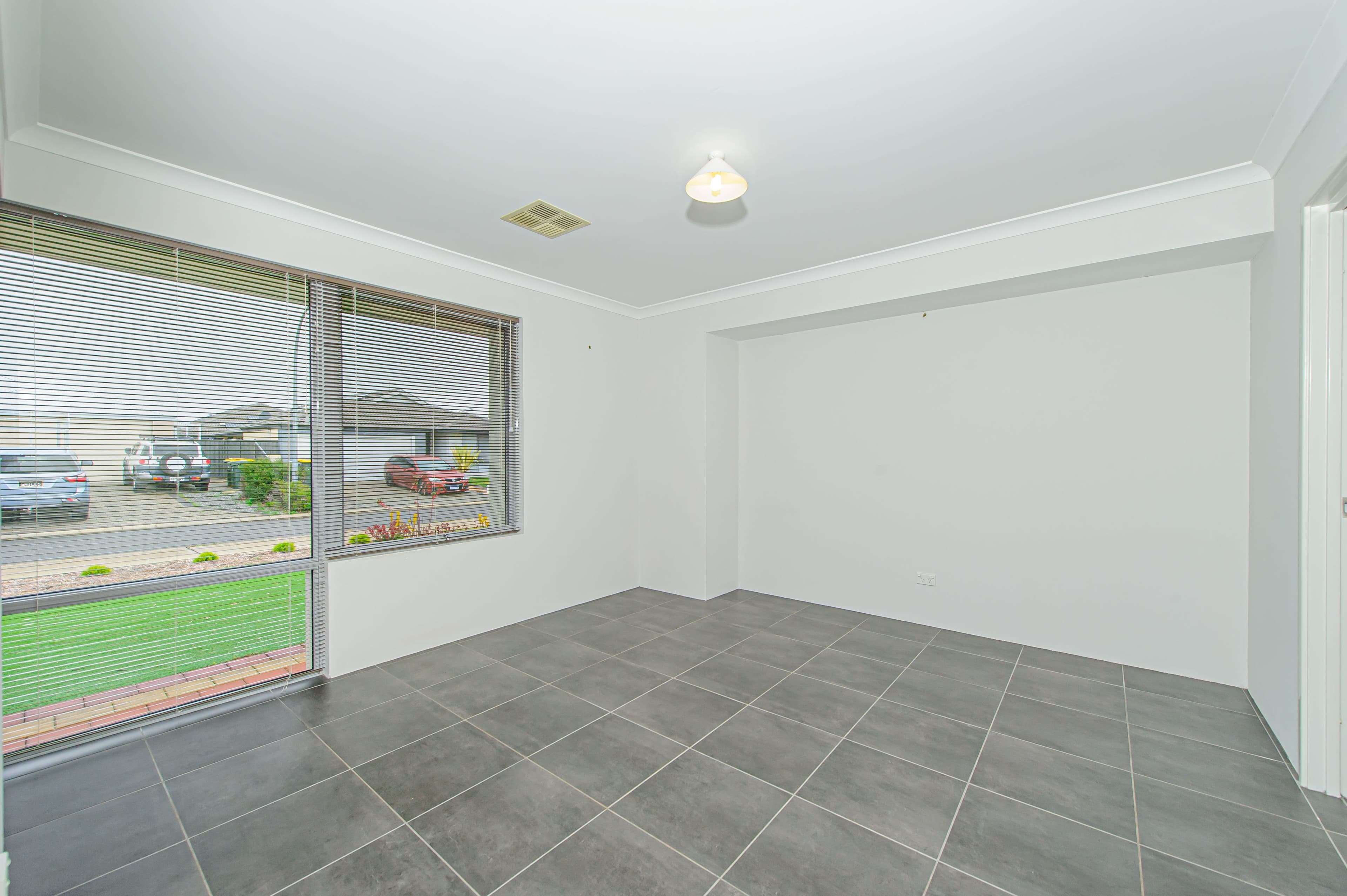14 Killybegs Street, Bullsbrook WA 6084, Bullsbrook - Thumbnail 4