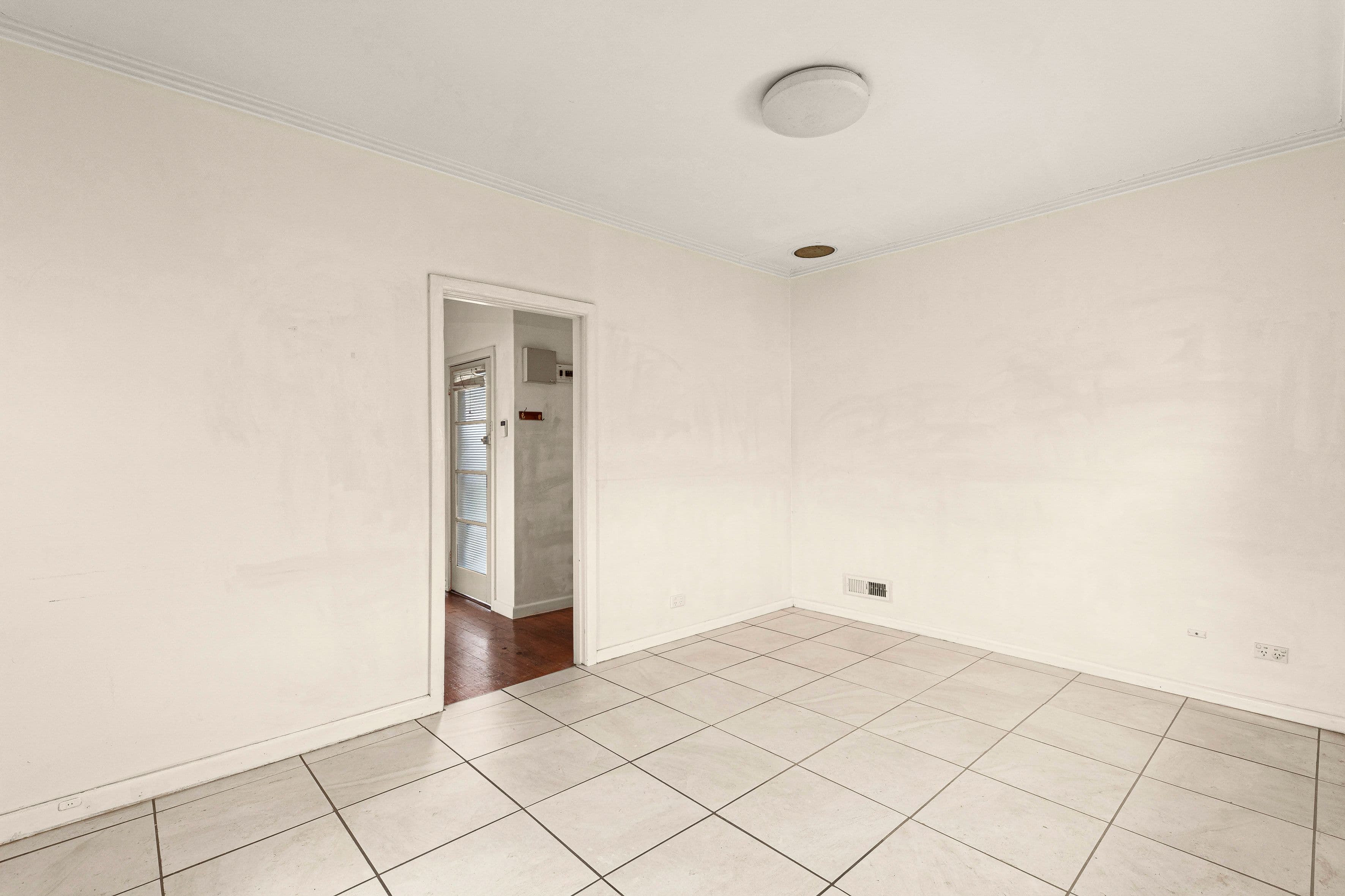 7 Volga Street, Hadfield VIC 3046, Hadfield - Thumbnail 4