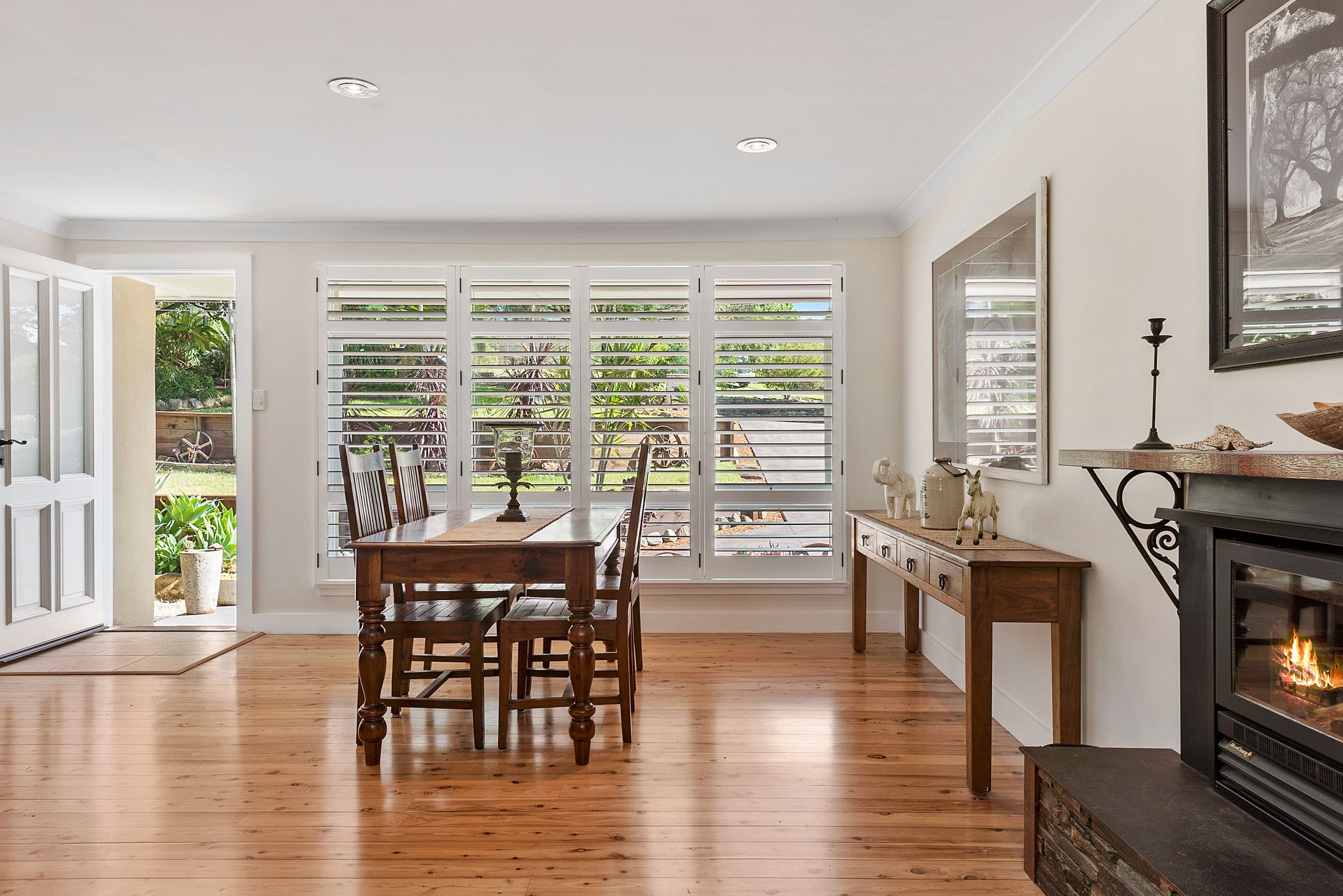16 Margaret Avenue, Hornsby Heights - Thumbnail 3