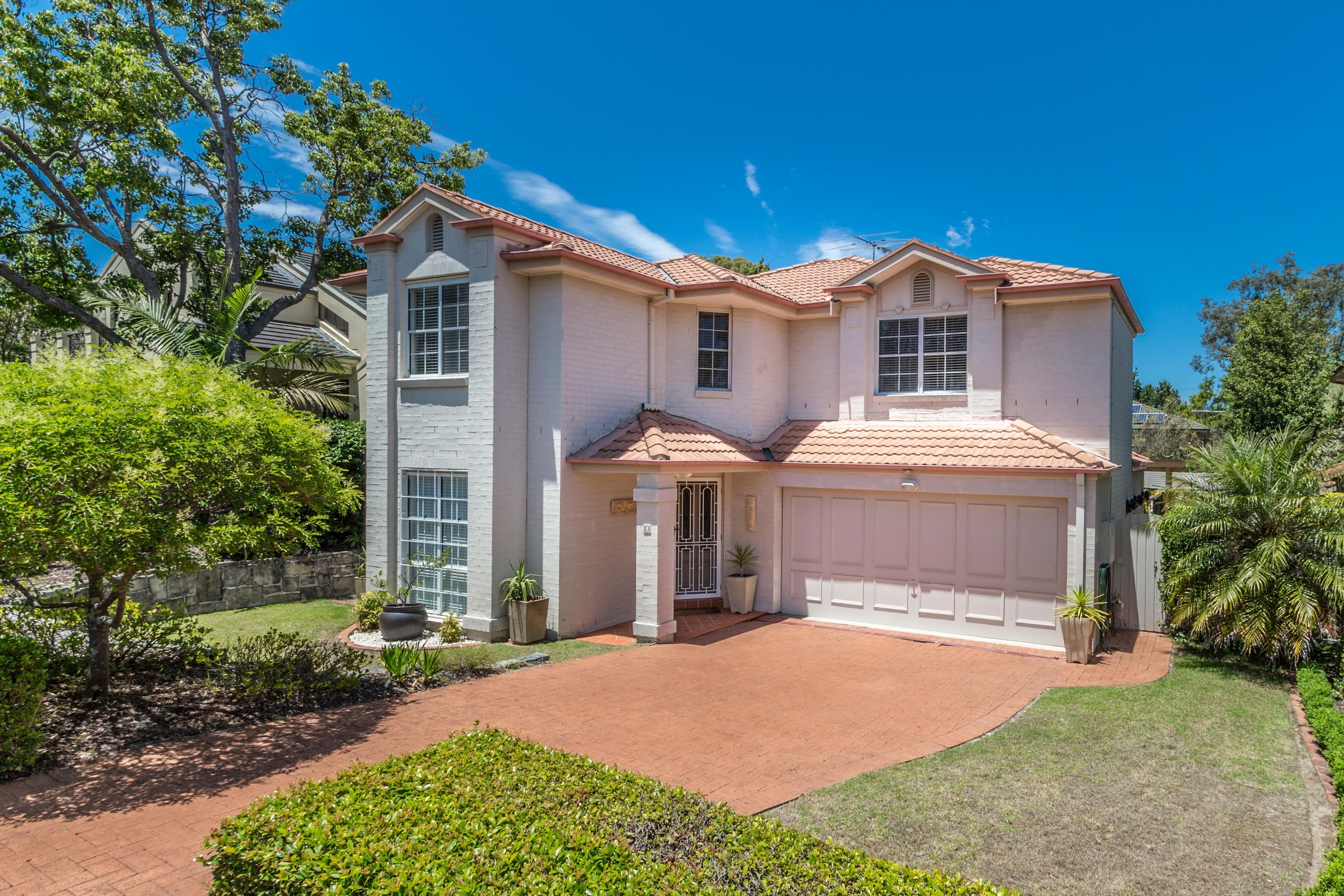 100 Thurlgona Road, Engadine, Engadine - Image 1