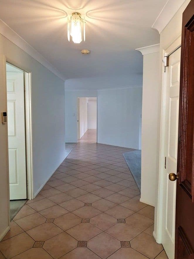 80 Flinders Crescent, Forest Lake QLD 4078, Forest Lake - Thumbnail 2