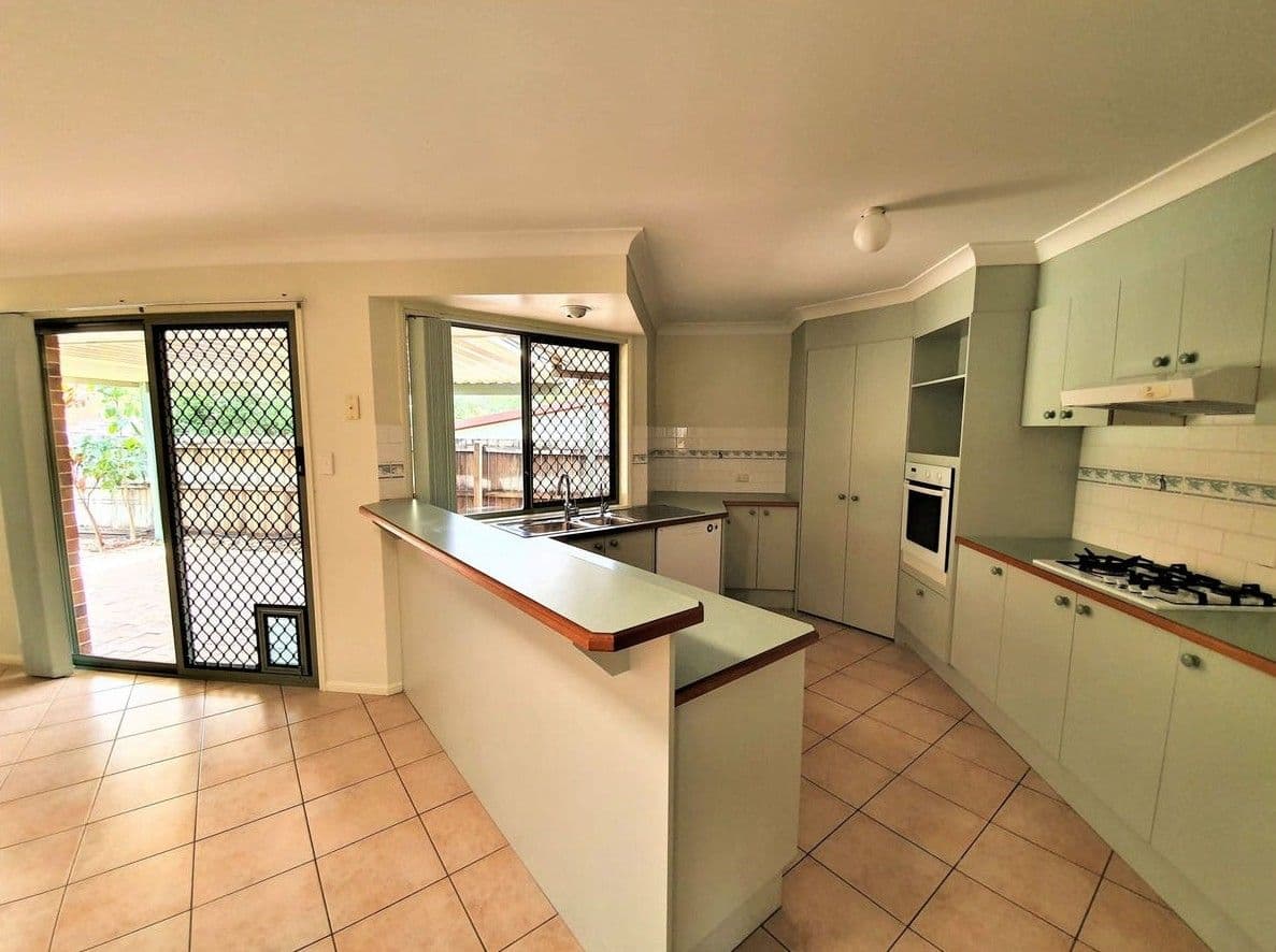 80 Flinders Crescent, Forest Lake QLD 4078, Forest Lake - Thumbnail 5