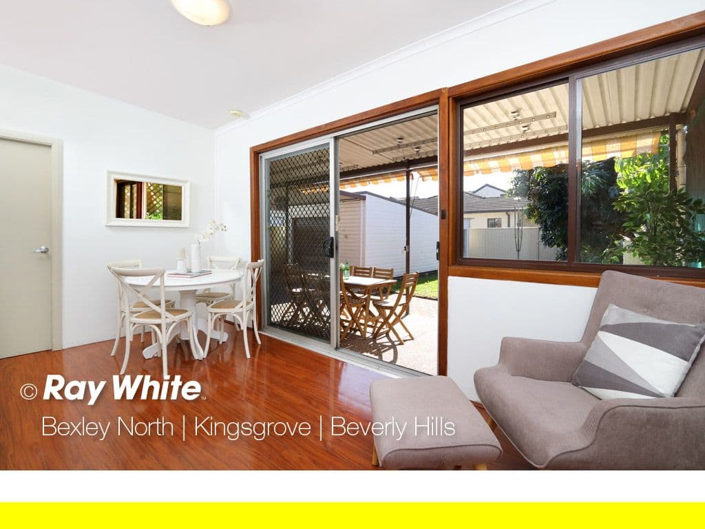 107 Moorefields Road, Roselands - Thumbnail 4