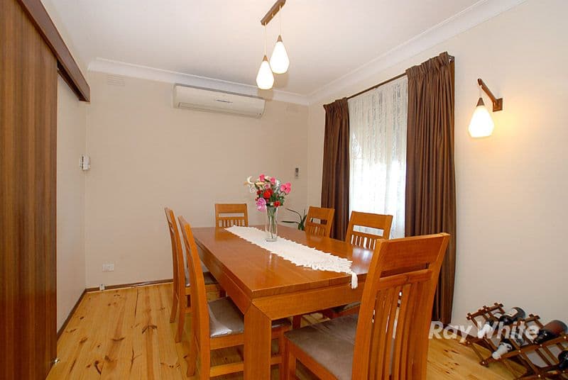 32 Lawrence Crescent, NOBLE PARK VIC 3174, Noble Park North - Thumbnail 3
