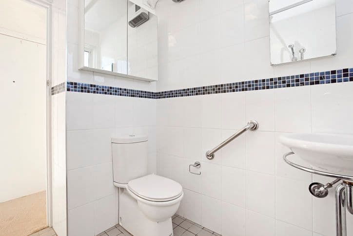 32 Wyuna Avenue, FRESHWATER NSW 2096, Freshwater - Thumbnail 4