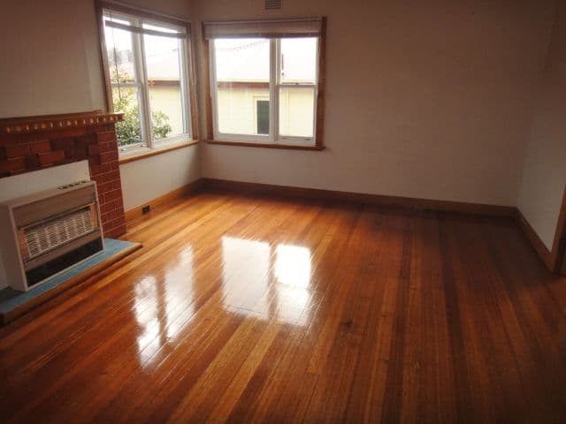 5 Malunna Crescent, BURNIE TAS 7320, Parklands - Thumbnail 2