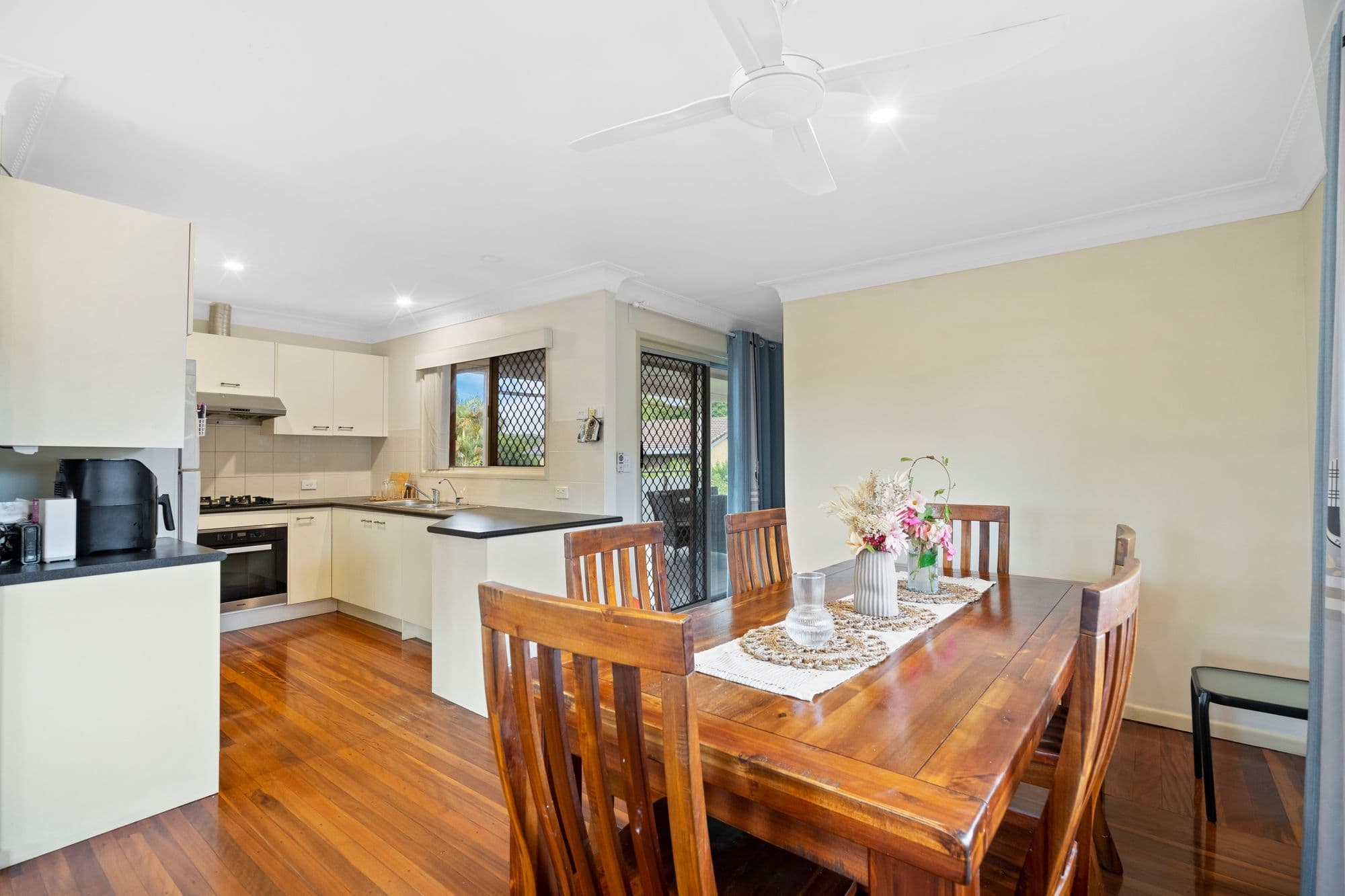 22 Lorrimore Street, Macgregor QLD 4109, Macgregor - Thumbnail 3