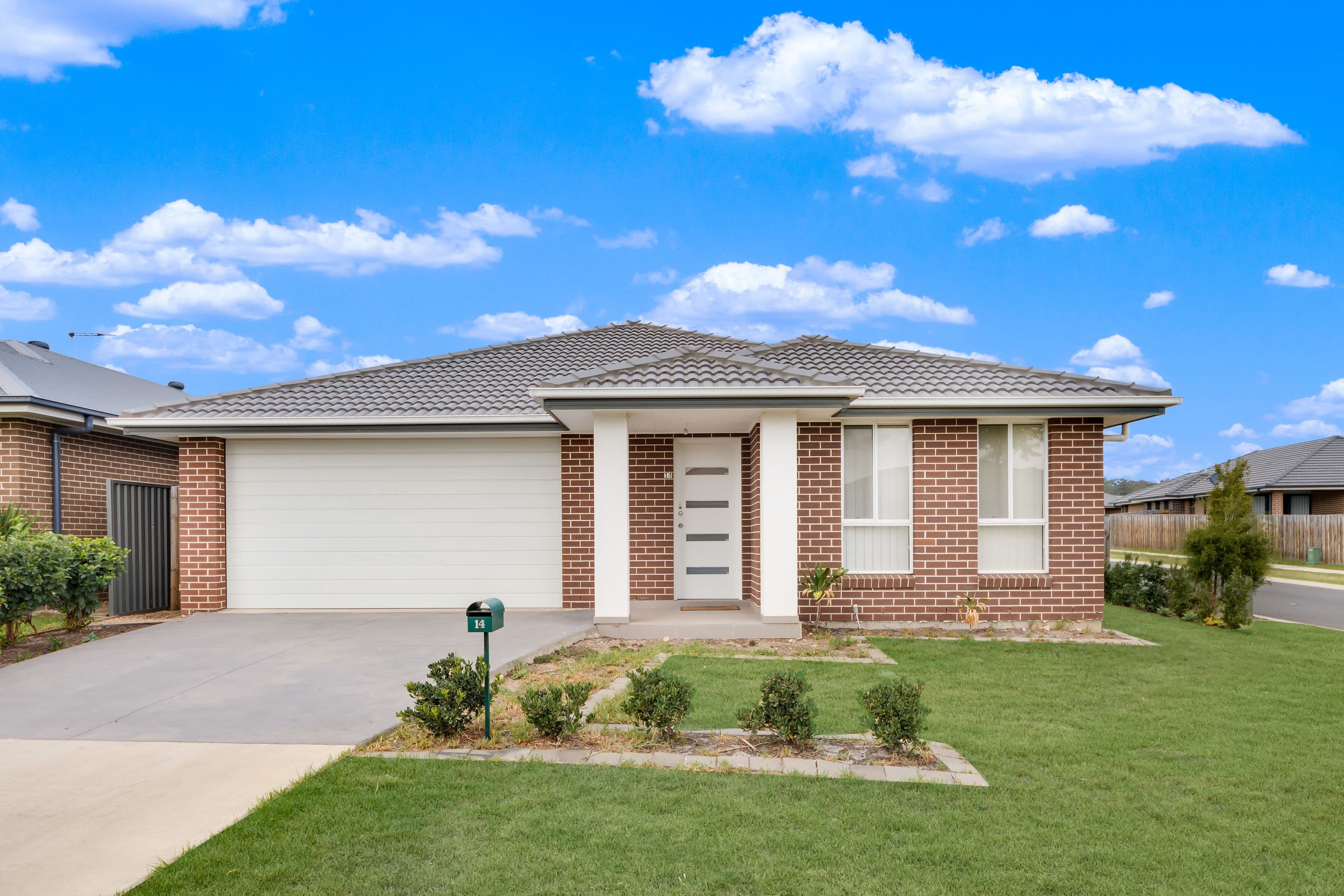 Spring Farm NSW 2570, Spring Farm - Image 1