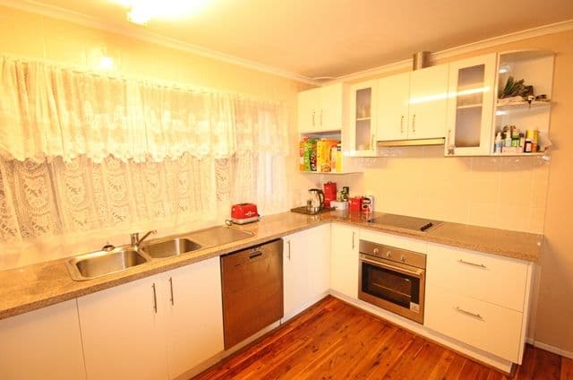 14 Jarndyce Avenue, AMBARVALE NSW 2560, Ambarvale - Thumbnail 3