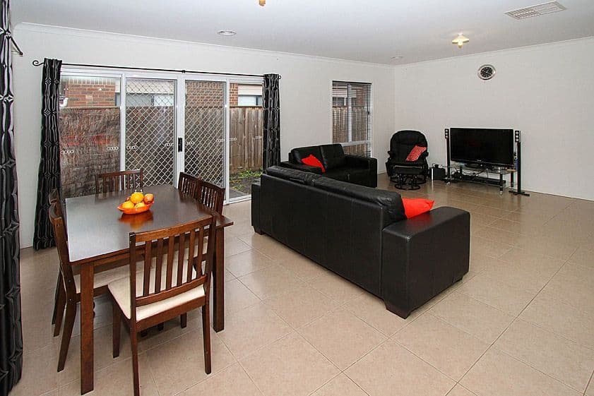 17 St Johns Court, SOUTH MORANG VIC 3752, South Morang - Thumbnail 3