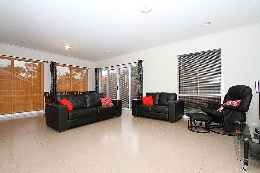 17 St Johns Court, SOUTH MORANG VIC 3752, South Morang - Thumbnail 5