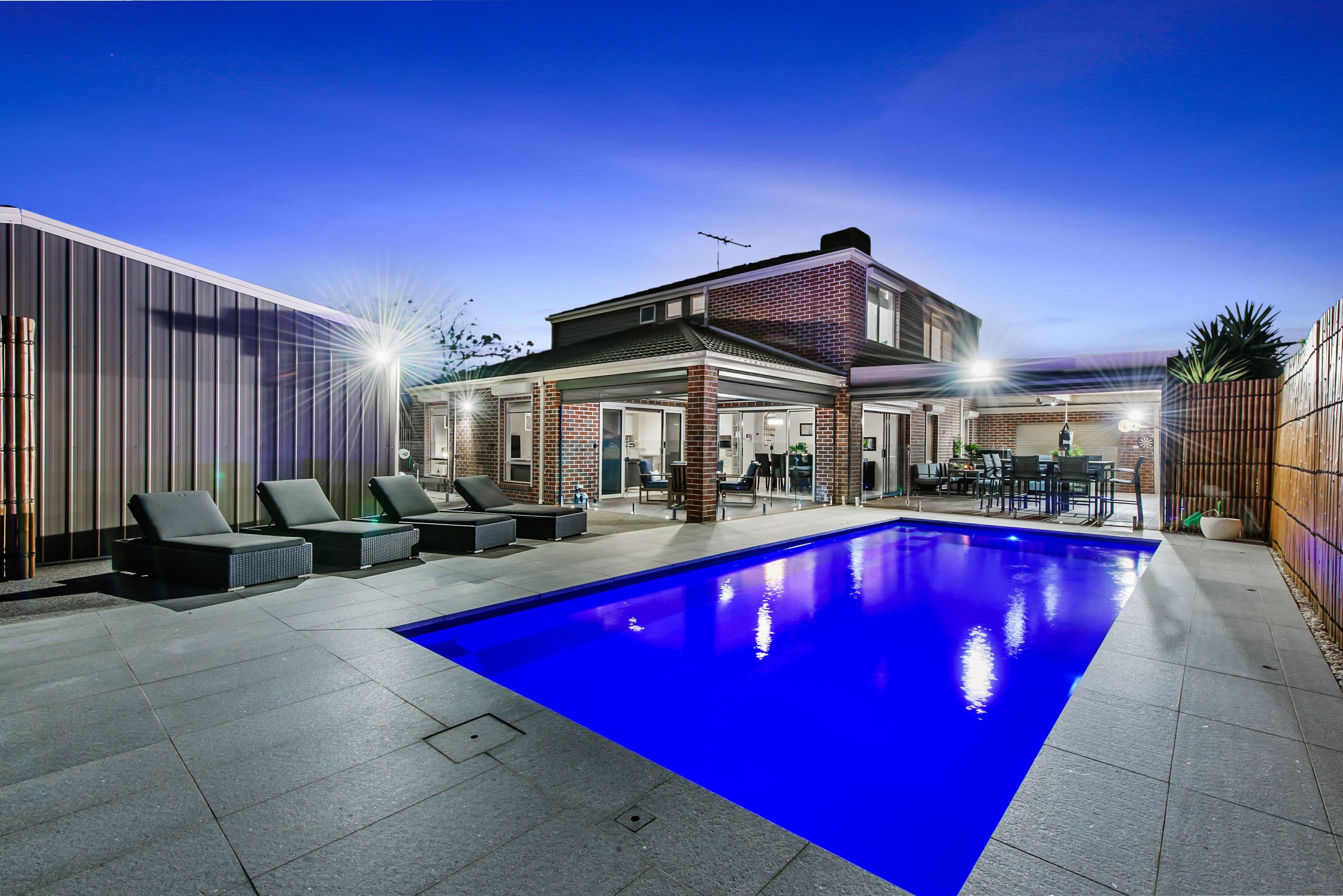 17 Glenelg Boulevard, Taylors Hill VIC 3037, Taylors Hill - Thumbnail 3