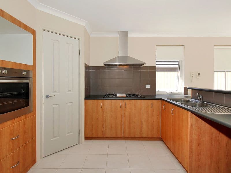 30 Kesiya Turn, AUBIN GROVE WA 6164, Aubin Grove - Thumbnail 4