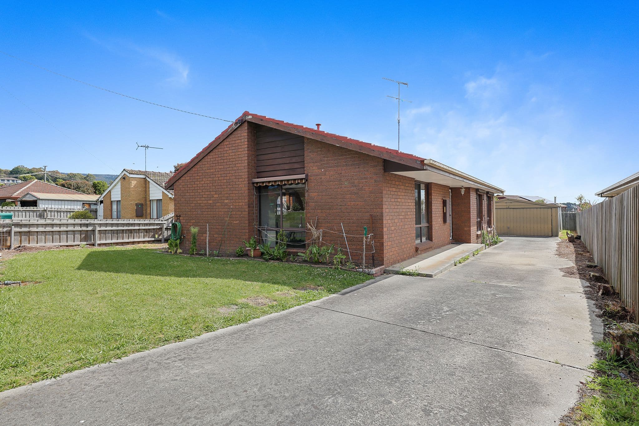 42 Randall Crescent, Moe VIC 3825, Moe - Image 1