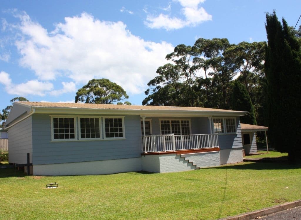 229 Sunset Strip, Manyana - Image 1