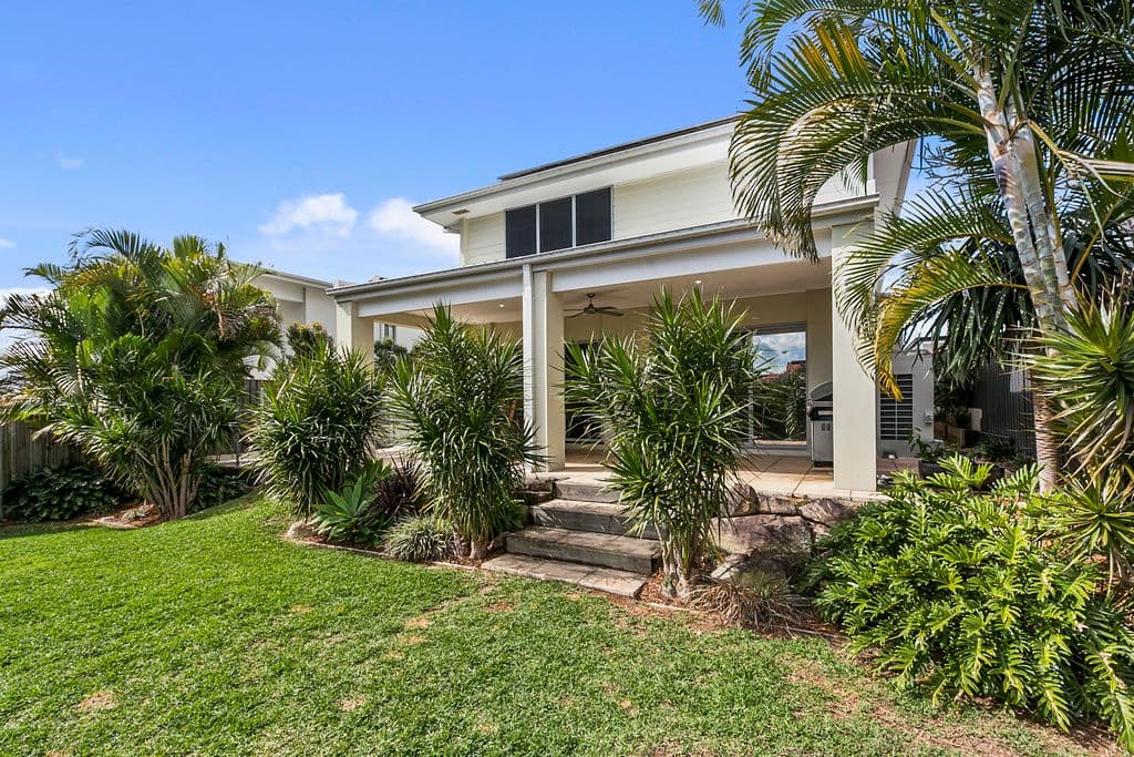 17 Vista Avenue, Tarragindi QLD 4121, Tarragindi - Image 1