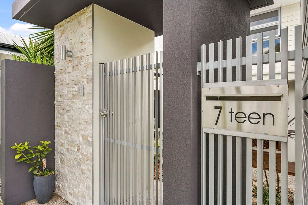 17 Vista Avenue, Tarragindi QLD 4121, Tarragindi - Thumbnail 3