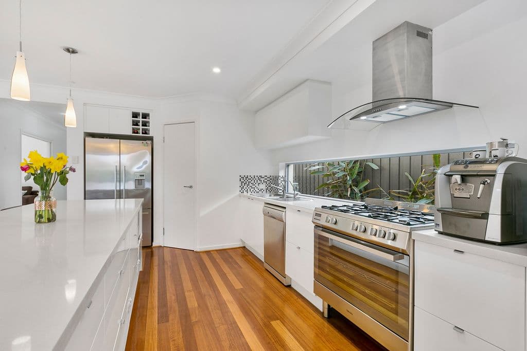 17 Vista Avenue, Tarragindi QLD 4121, Tarragindi - Thumbnail 5